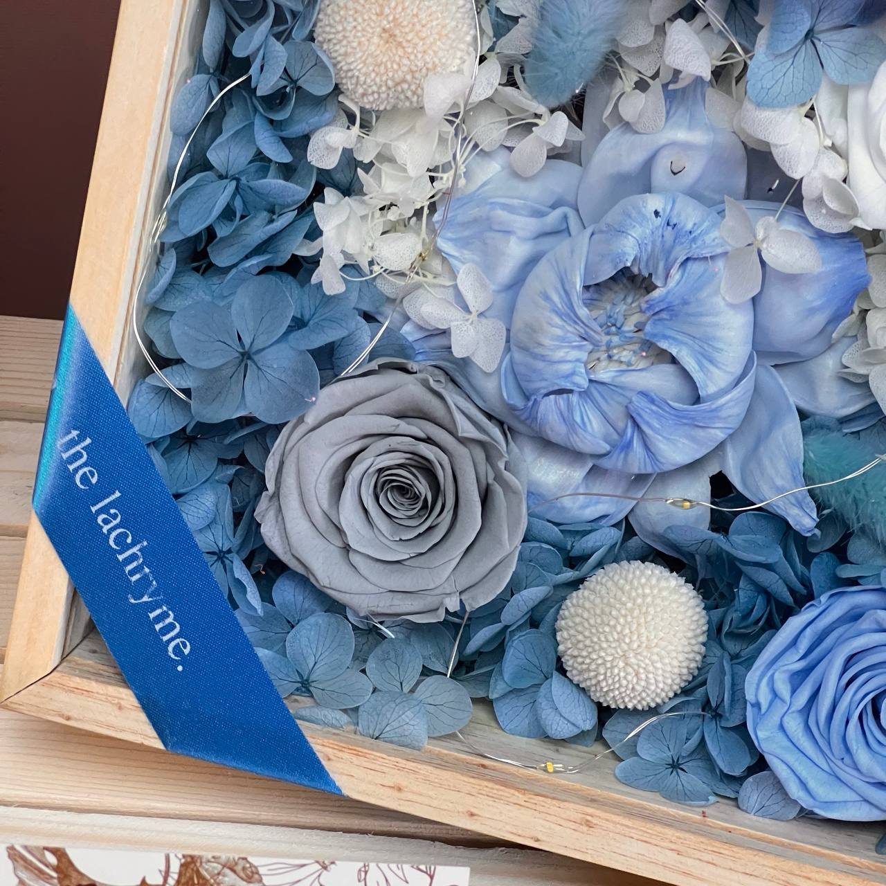 Cora | Boxed Blooms | Grande